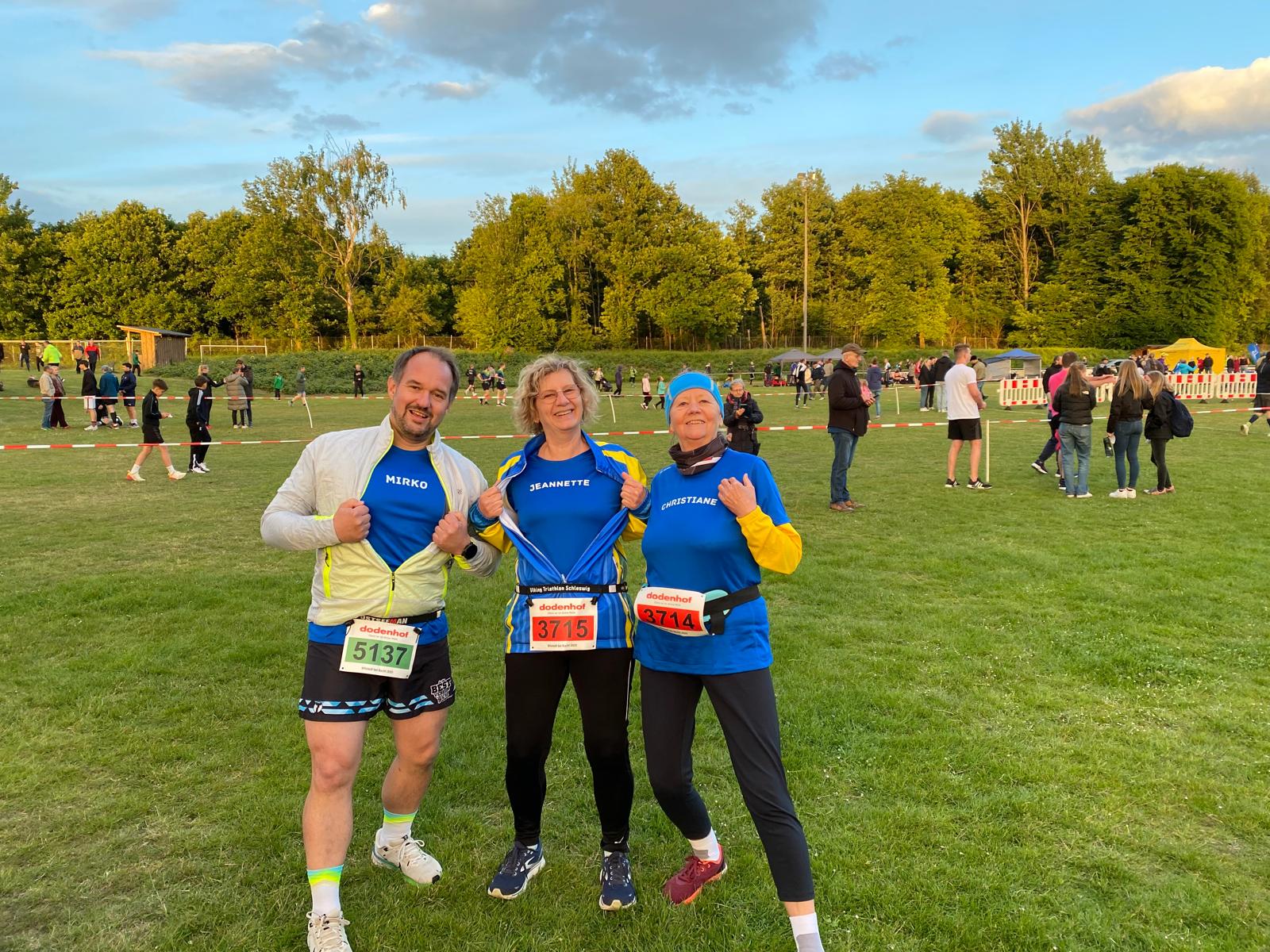 Mirko, Jeannette und Christiane bei Wilstedt bei Nacht 2025